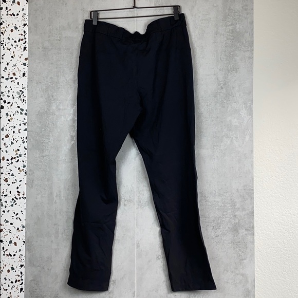Lululemon athletica “On the Fly” Black Pants, Full length, VGUC - Picture 5 of 9